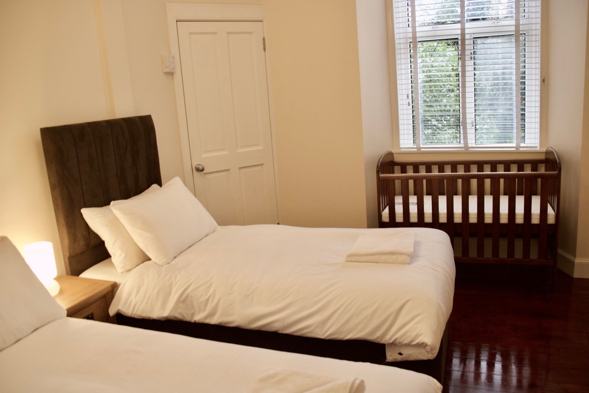 2 Bedroom Flat Off Leith Walk Accommodates 7 Εδιμβούργο Εξωτερικό φωτογραφία